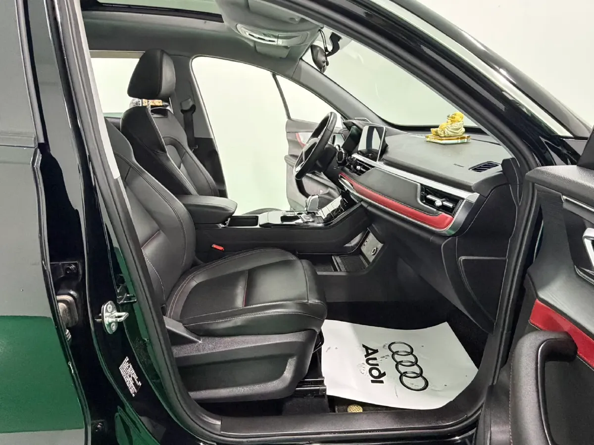 2022 Chery Tiggo 7 1.5T 156HP L4 CVT,autocango,china used car exporter,china ev exporter,chinese used car exporter,chinese used ev exporter