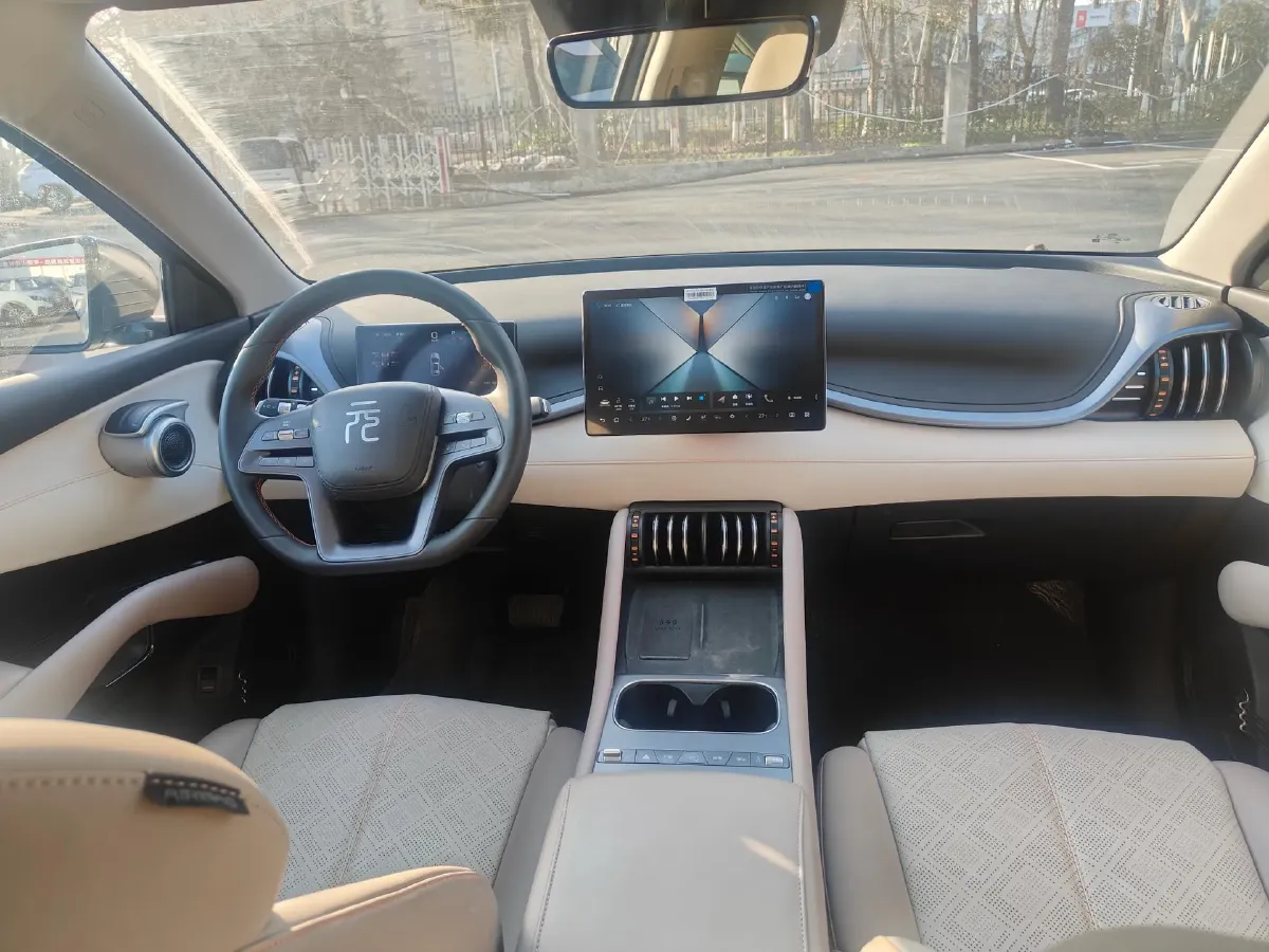 2025 BYD Yuan Plus BEV 60.48KWH,autocango,china used car exporter,china ev exporter,chinese used car exporter,chinese used ev exporter