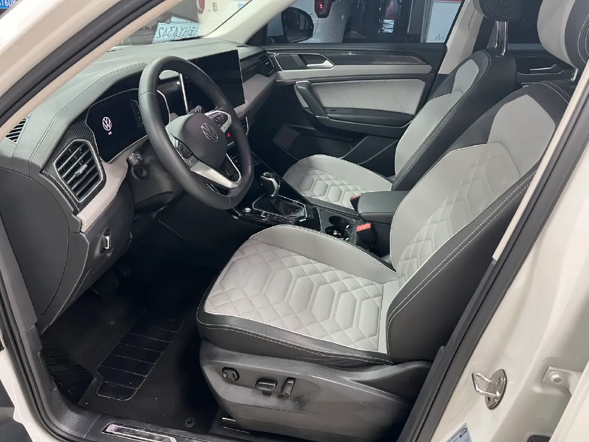 2023 Volkswagen Tayron 1.4T 150HP L4 7DCT,autocango,china used car exporter,china ev exporter,chinese used car exporter,chinese used ev exporter