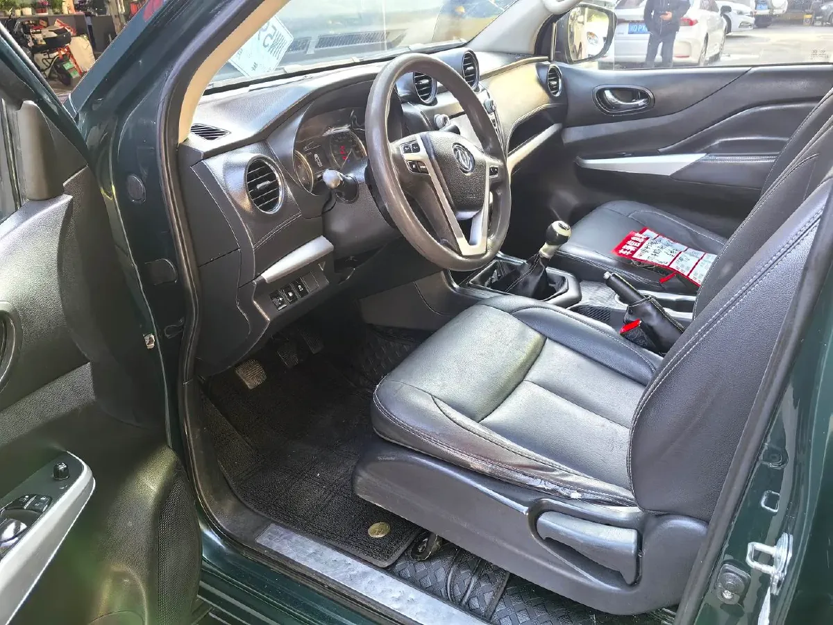 2019 Dongfeng RuiQi 6 2.5T 140HP L4 5MT,autocango,china used car exporter,china ev exporter,chinese used car exporter,chinese used ev exporter