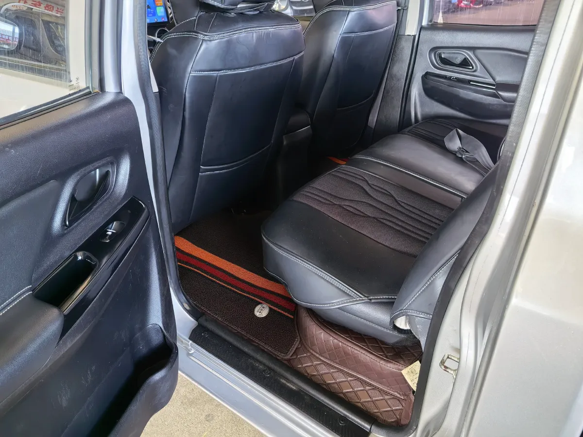 2021 Dongfeng RuiQi 2.4T 165HP L4 5MT,autocango,china used car exporter,china ev exporter,chinese used car exporter,chinese used ev exporter