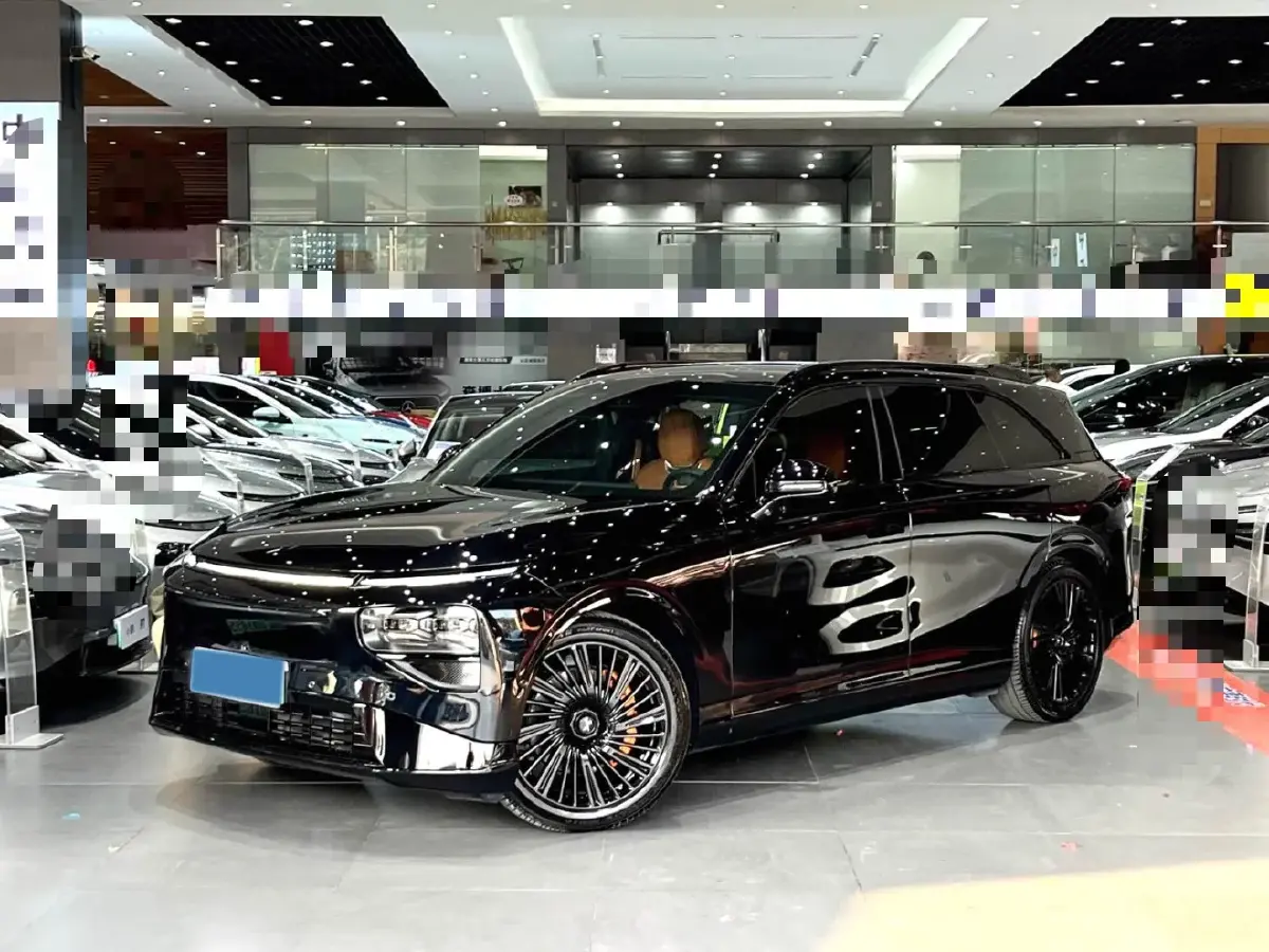 2025 Xpeng G9 BEV 79KWH