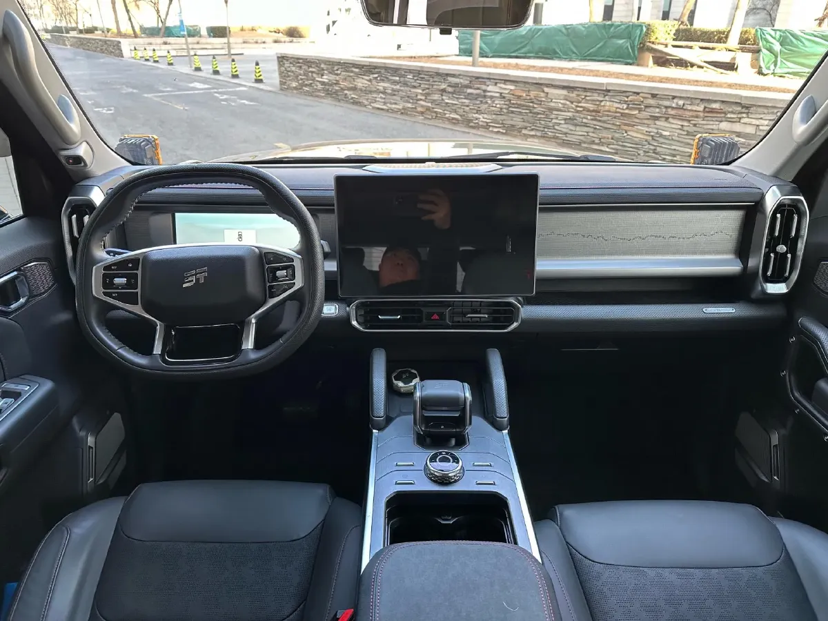 2023 Jetour Traveller 1.5T 184HP L4 7DCT,autocango,china used car exporter,china ev exporter,chinese used car exporter,chinese used ev exporter