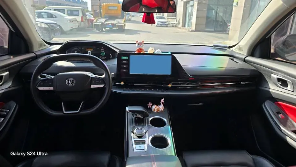 2022 ChangAn Oshan X7 Plus 1.5T 188HP L4 7DCT,autocango,china used car exporter,china ev exporter,chinese used car exporter,chinese used ev exporter