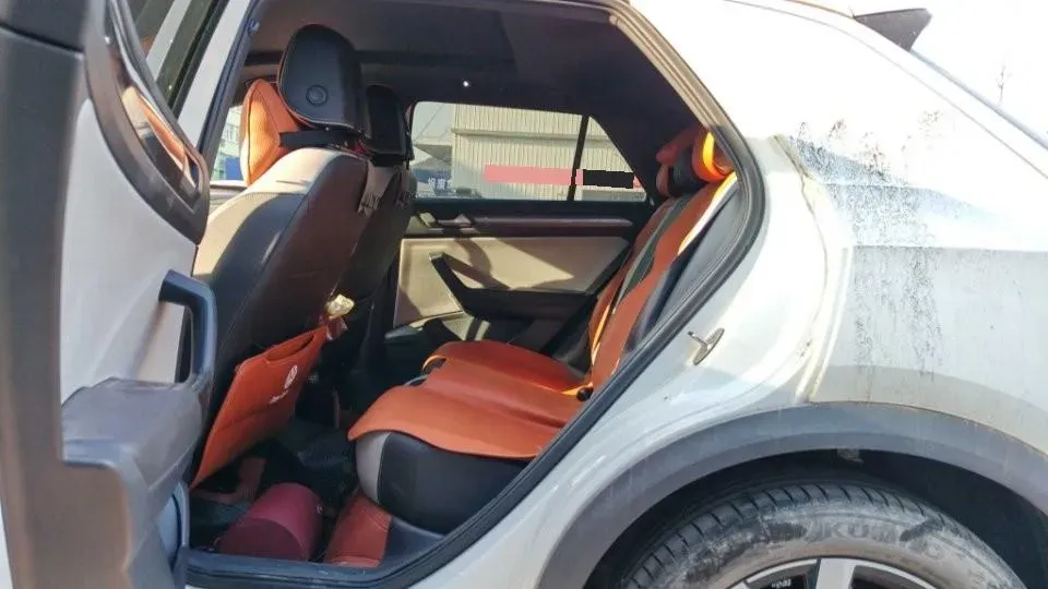 2023 Volkswagen T-Roc 1.5T 160HP L4 7DCT,autocango,china used car exporter,china ev exporter,chinese used car exporter,chinese used ev exporter