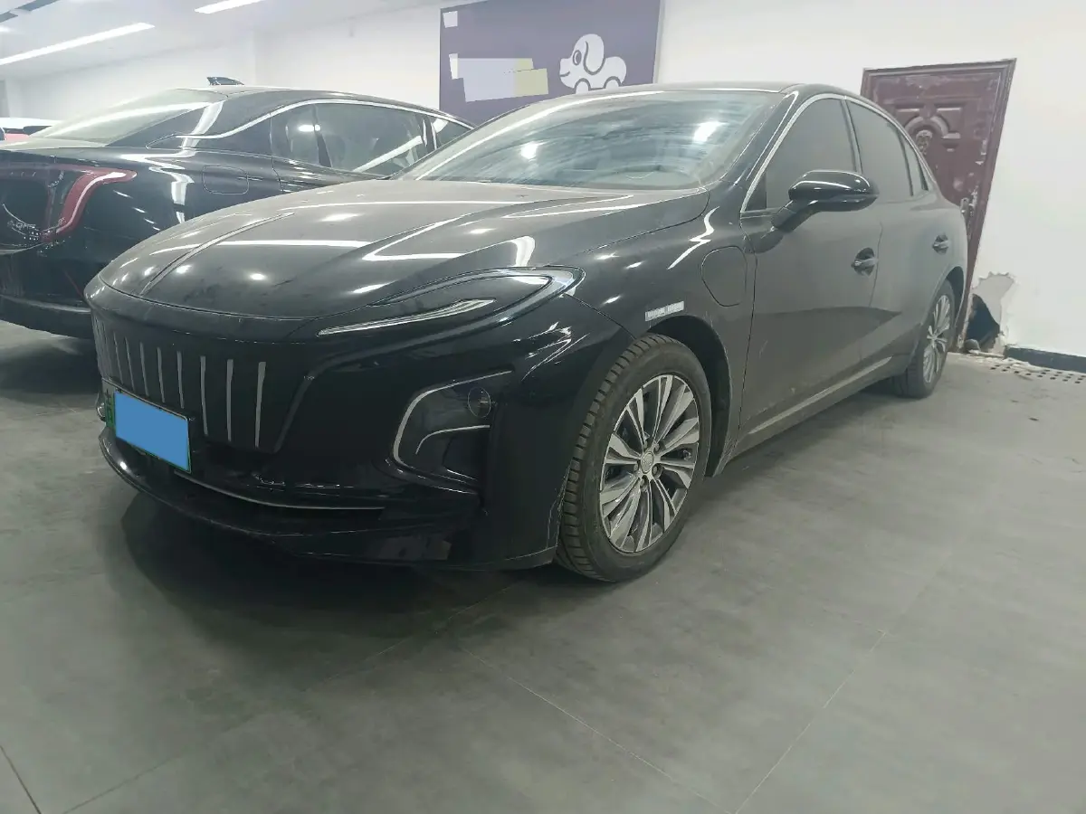 2021 HongQi E-QM5 BEV 54KWH