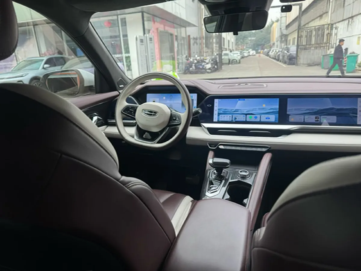 2021 Geely Monjaro 2.0T 238HP L4 8AT,autocango,china used car exporter,china ev exporter,chinese used car exporter,chinese used ev exporter