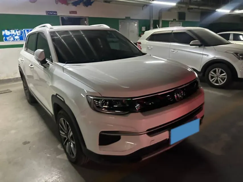 2019 ChangAn CS35 Plus 1.4T 158HP L4 7DCT,autocango,china used car exporter,china ev exporter,chinese used car exporter,chinese used ev exporter