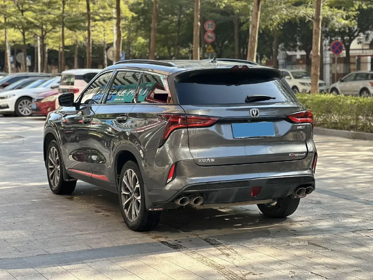 2020 ChangAn CS75 Plus 2.0T 233HP L4 8AT,autocango,china used car exporter,china ev exporter,chinese used car exporter,chinese used ev exporter