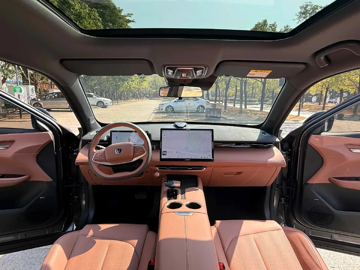 2025 ChangAn UNI-Z 1.5T 188HP L4 7DCT,autocango,china used car exporter,china ev exporter,chinese used car exporter,chinese used ev exporter