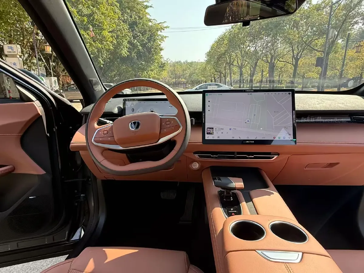 2025 ChangAn UNI-Z 1.5T 188HP L4 7DCT,autocango,china used car exporter,china ev exporter,chinese used car exporter,chinese used ev exporter