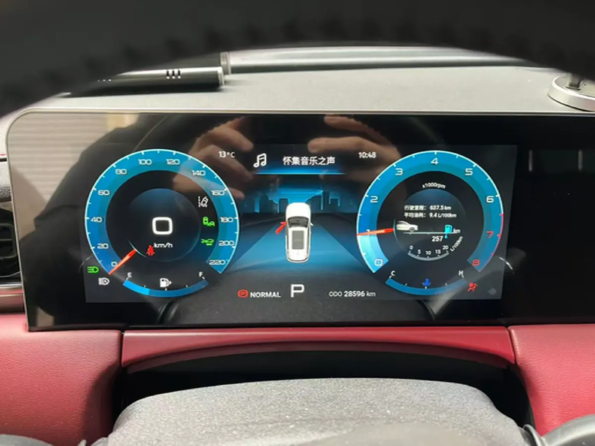 2021 Chery Tiggo 8 Plus 1.6T 197HP L4 7DCT,autocango,china used car exporter,china ev exporter,chinese used car exporter,chinese used ev exporter