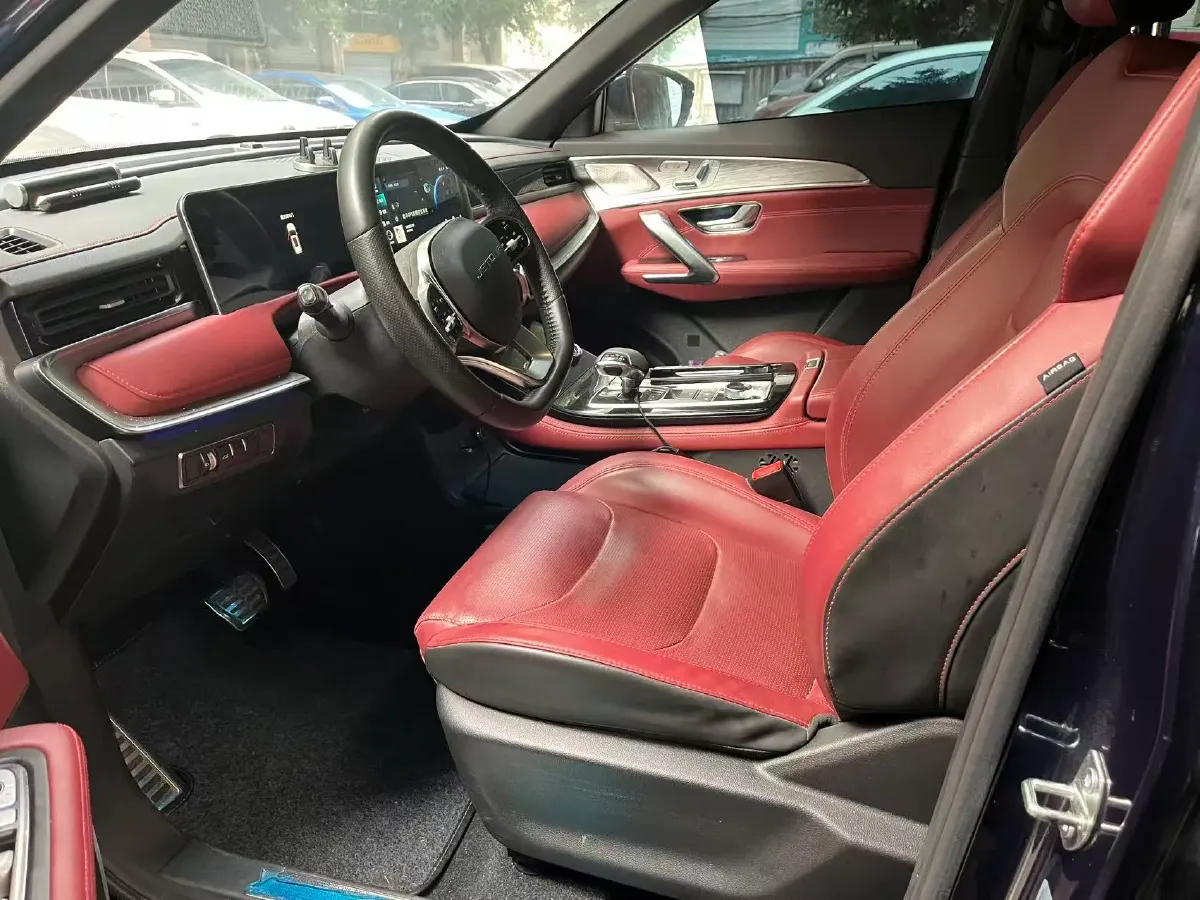 2021 Chery Tiggo 8 Plus 1.6T 197HP L4 7DCT,autocango,china used car exporter,china ev exporter,chinese used car exporter,chinese used ev exporter