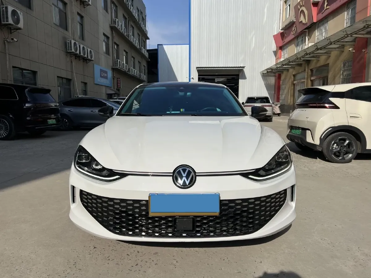 2023 Volkswagen Lamando 1.4T 150HP L4 7DCT,autocango,china used car exporter,china ev exporter,chinese used car exporter,chinese used ev exporter