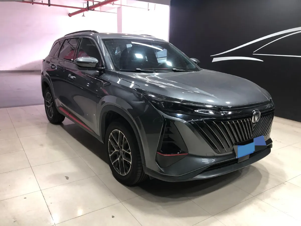 2022 ChangAn CS75 Plus 1.5T 188HP L4 8AT,autocango,china used car exporter,china ev exporter,chinese used car exporter,chinese used ev exporter