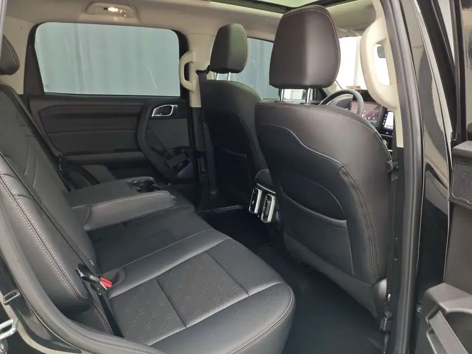 2024 Haval Dargo 1.5T 184HP L4 7DCT,autocango,china used car exporter,china ev exporter,chinese used car exporter,chinese used ev exporter