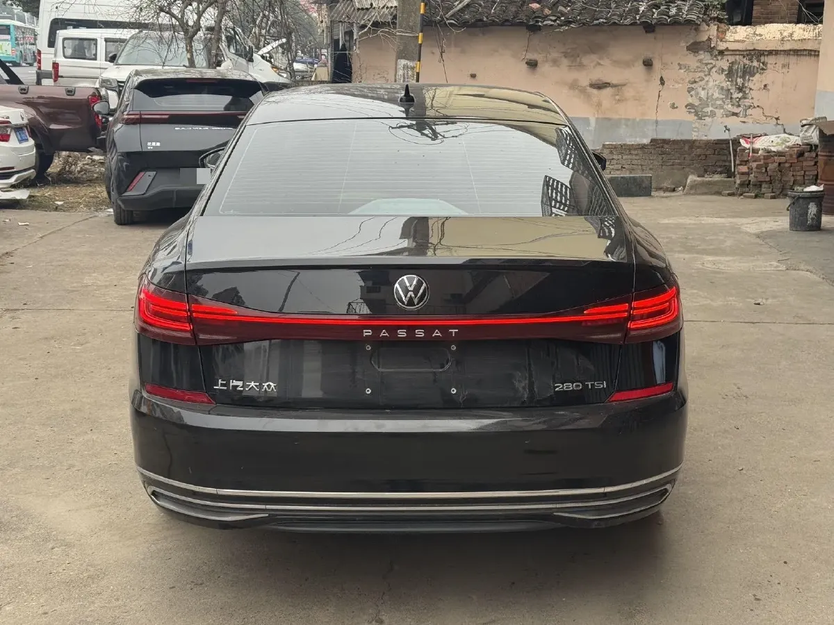 2023 Volkswagen Passat 1.4T 150HP L4 7DCT,autocango,china used car exporter,china ev exporter,chinese used car exporter,chinese used ev exporter