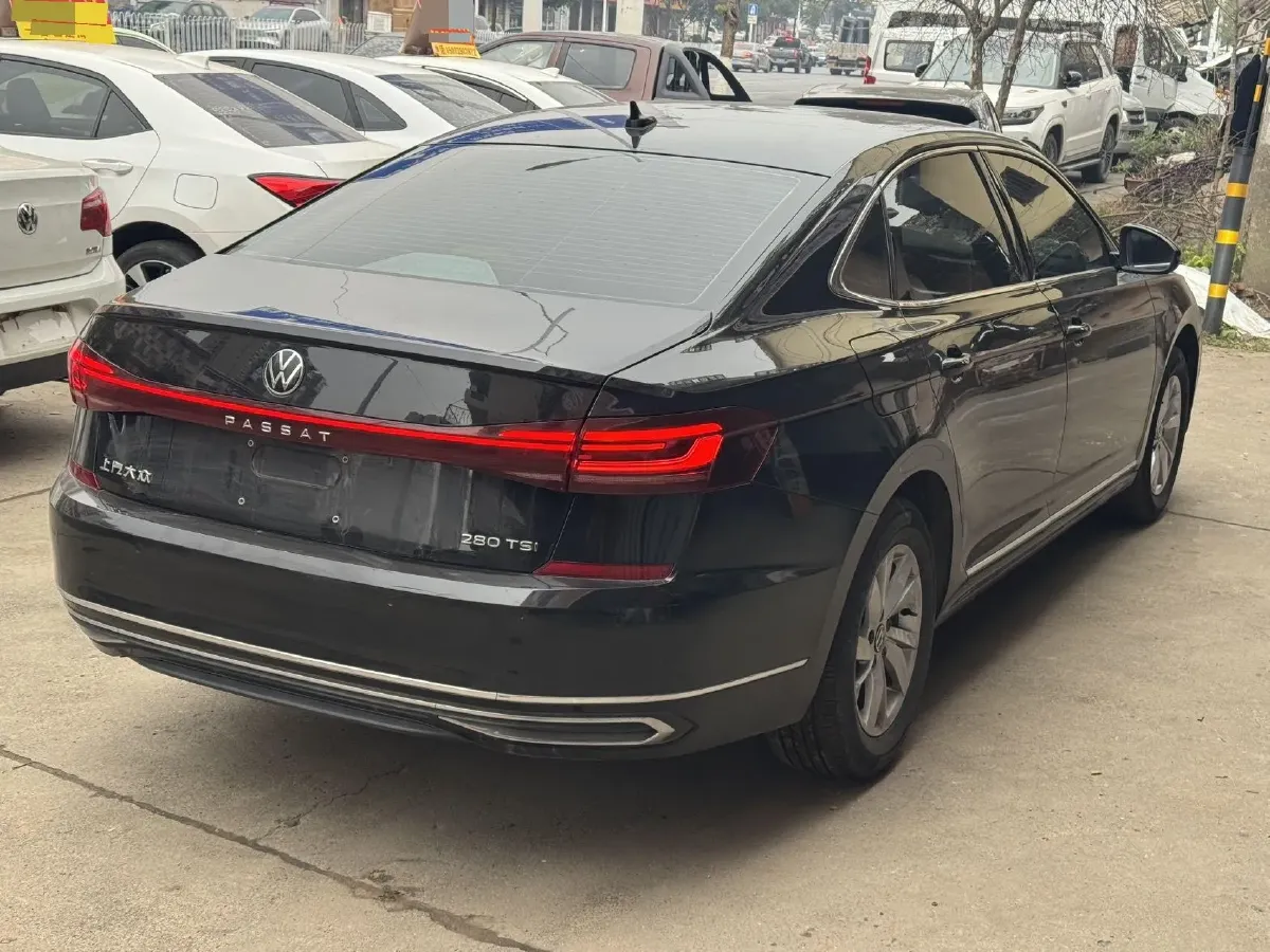 2023 Volkswagen Passat 1.4T 150HP L4 7DCT,autocango,china used car exporter,china ev exporter,chinese used car exporter,chinese used ev exporter