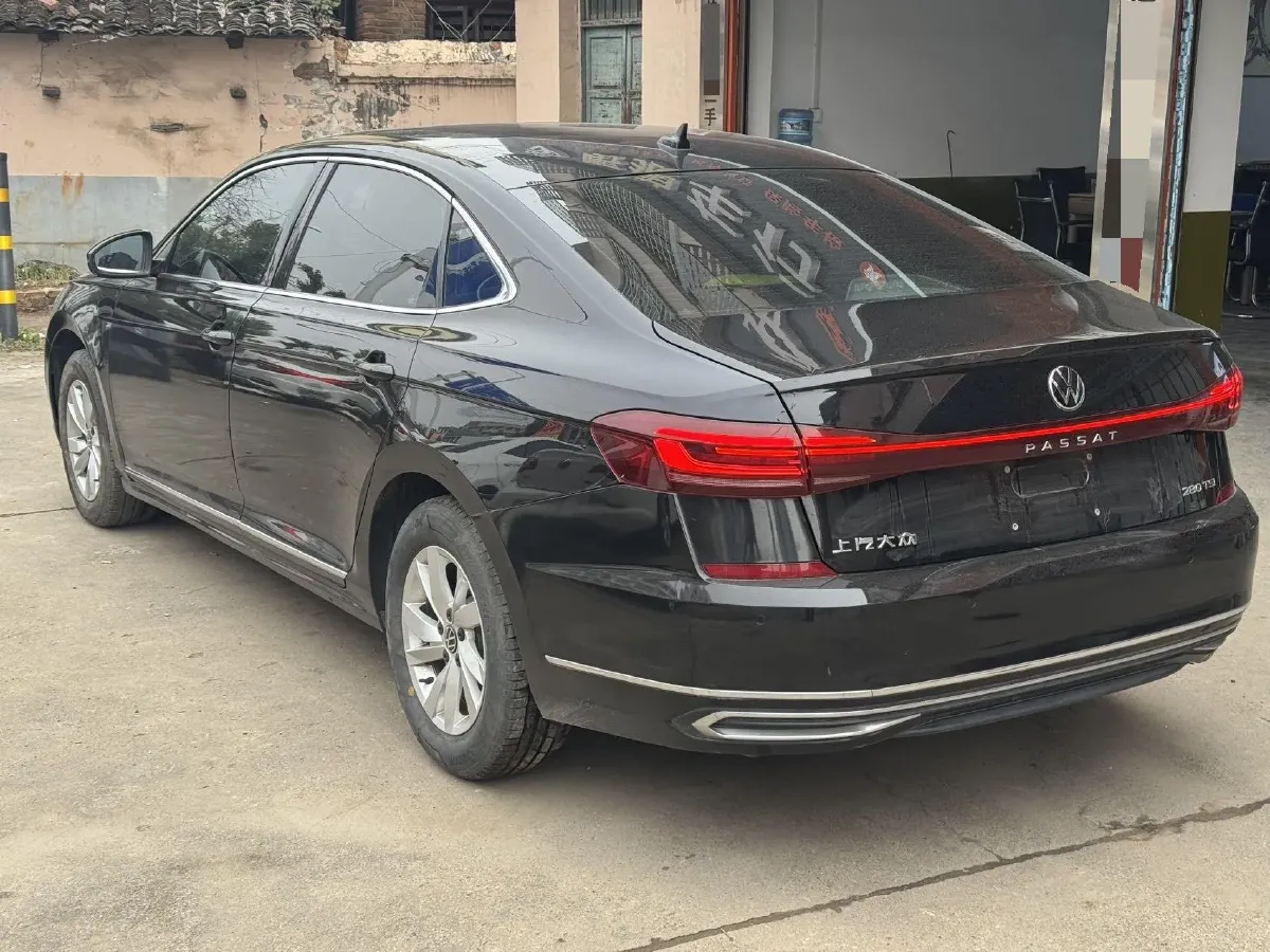 2023 Volkswagen Passat 1.4T 150HP L4 7DCT,autocango,china used car exporter,china ev exporter,chinese used car exporter,chinese used ev exporter