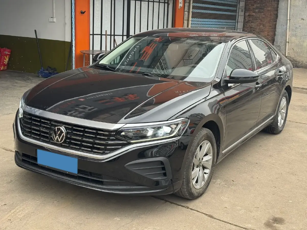 2023 Volkswagen Passat 1.4T 150HP L4 7DCT