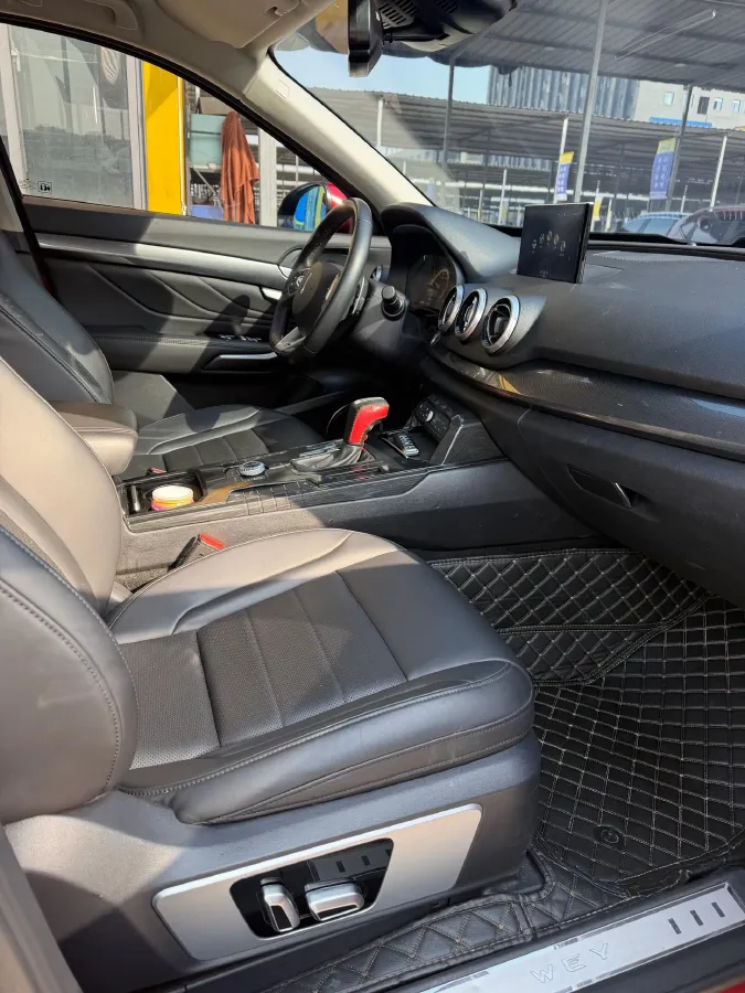 2017 WEY VV7 2.0T 234HP L4 7DCT,autocango,china used car exporter,china ev exporter,chinese used car exporter,chinese used ev exporter