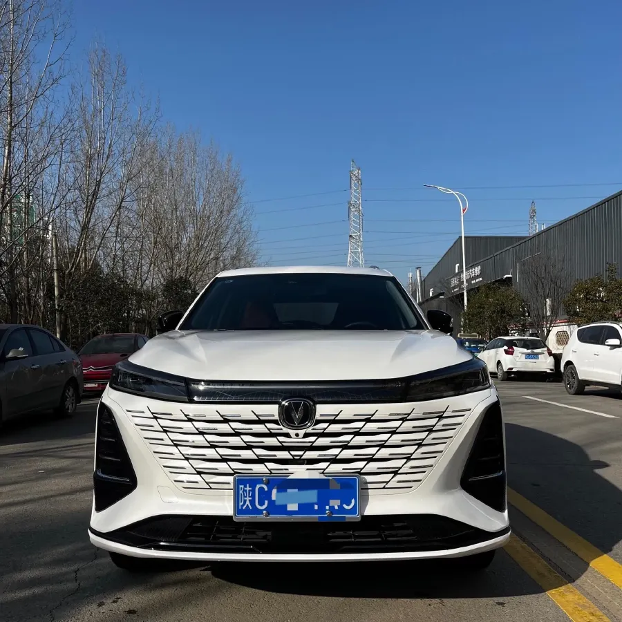 2025 ChangAn CS75 Plus 1.5T 188HP L4 8AT,autocango,china used car exporter,china ev exporter,chinese used car exporter,chinese used ev exporter