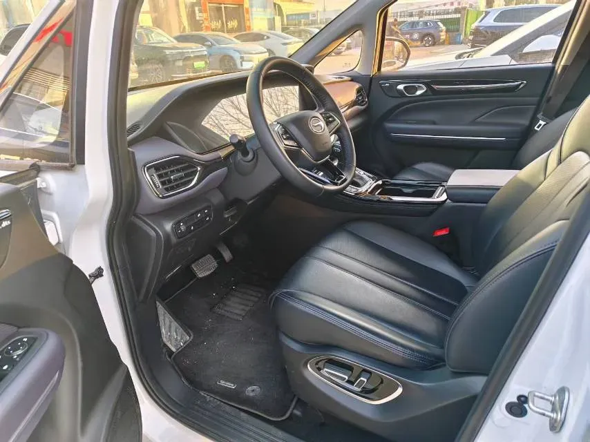 2024 GAC Trumpchi M6 1.5T 177HP L4 7DCT,autocango,china used car exporter,china ev exporter,chinese used car exporter,chinese used ev exporter