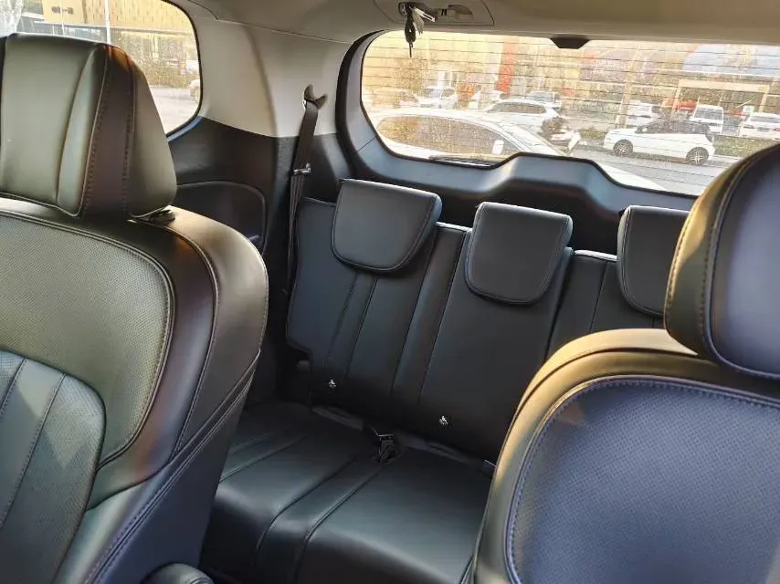 2024 GAC Trumpchi M6 1.5T 177HP L4 7DCT,autocango,china used car exporter,china ev exporter,chinese used car exporter,chinese used ev exporter