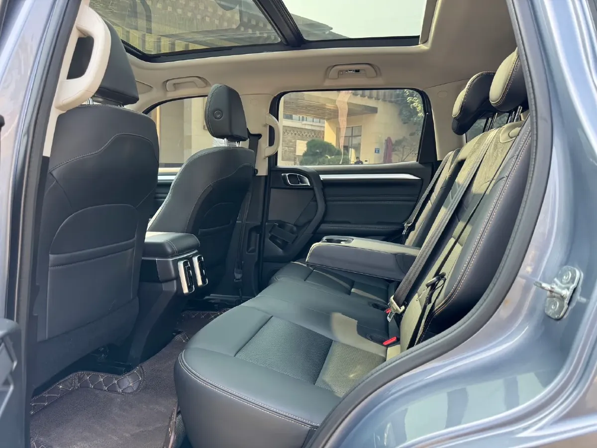 2022 Haval Dargo 2.0T 211HP L4 7DCT,autocango,china used car exporter,china ev exporter,chinese used car exporter,chinese used ev exporter