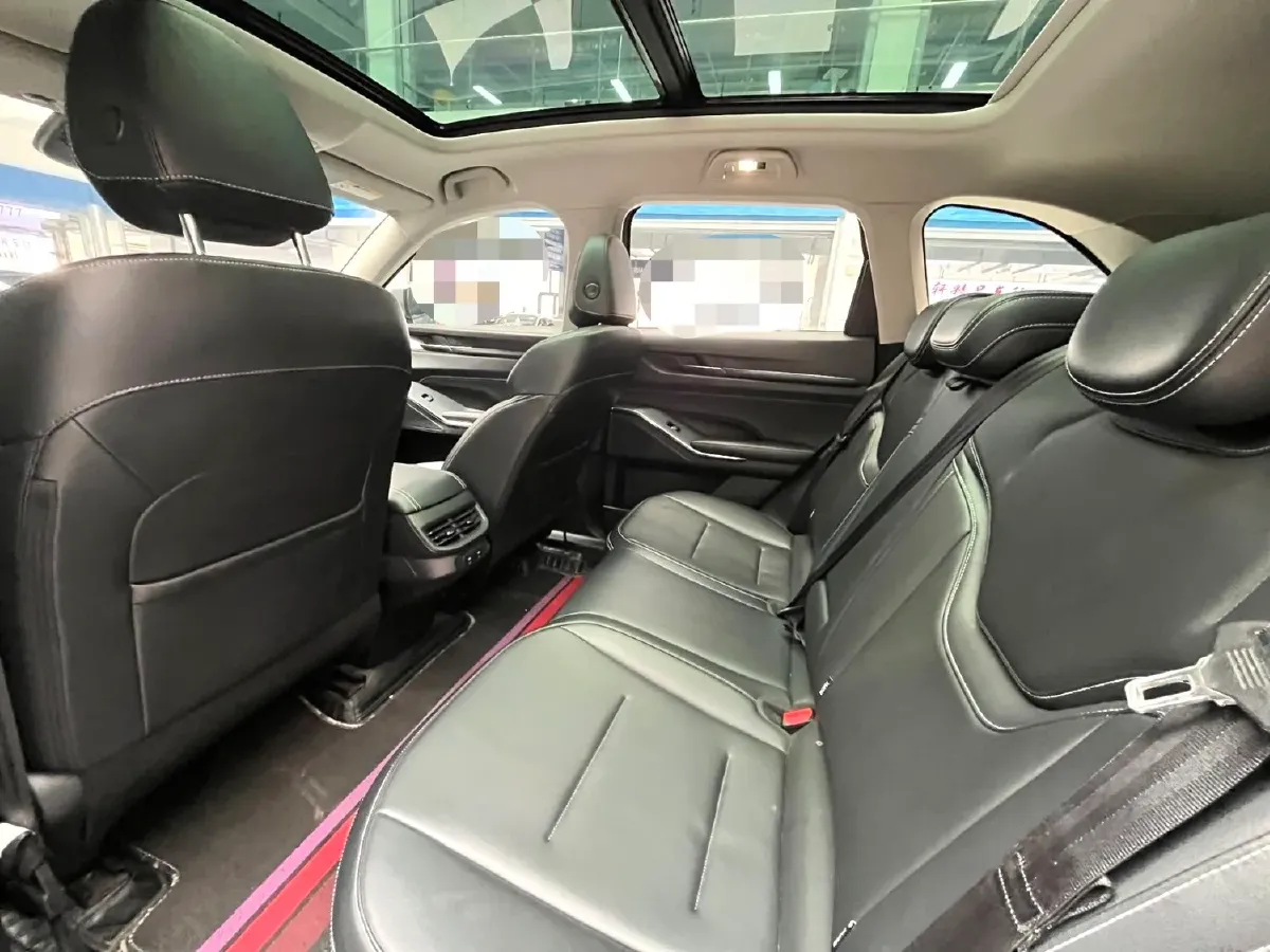 2021 Haval H6 2.0T 211HP L4 7DCT,autocango,china used car exporter,china ev exporter,chinese used car exporter,chinese used ev exporter