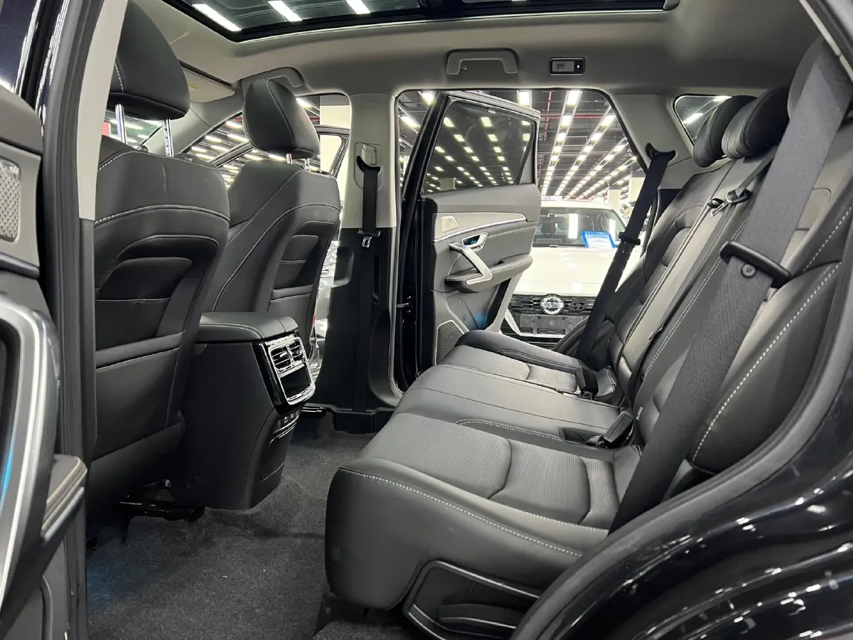 2019 ChangAn Oshan A800 1.5T 156HP L4 6AT,autocango,china used car exporter,china ev exporter,chinese used car exporter,chinese used ev exporter