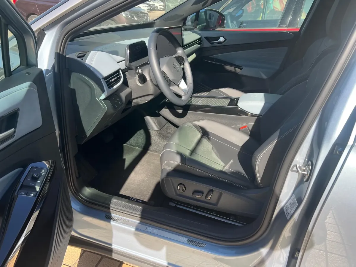 2025 Volkswagen ID.4 X BEV 52.8KWH,autocango,china used car exporter,china ev exporter,chinese used car exporter,chinese used ev exporter
