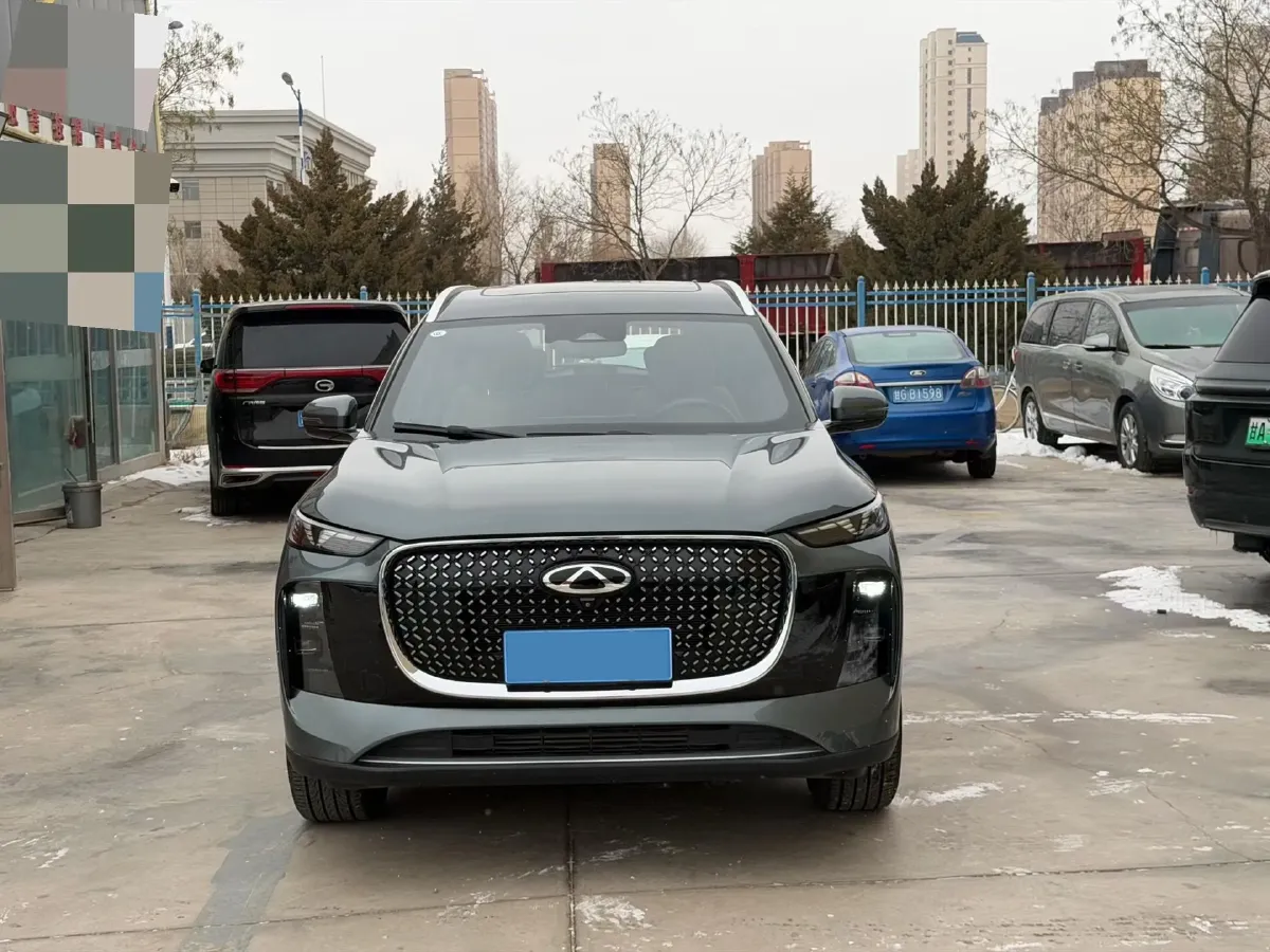 2025 Chery Tiggo 8 Plus 1.6T 197HP L4 7DCT,autocango,china used car exporter,china ev exporter,chinese used car exporter,chinese used ev exporter