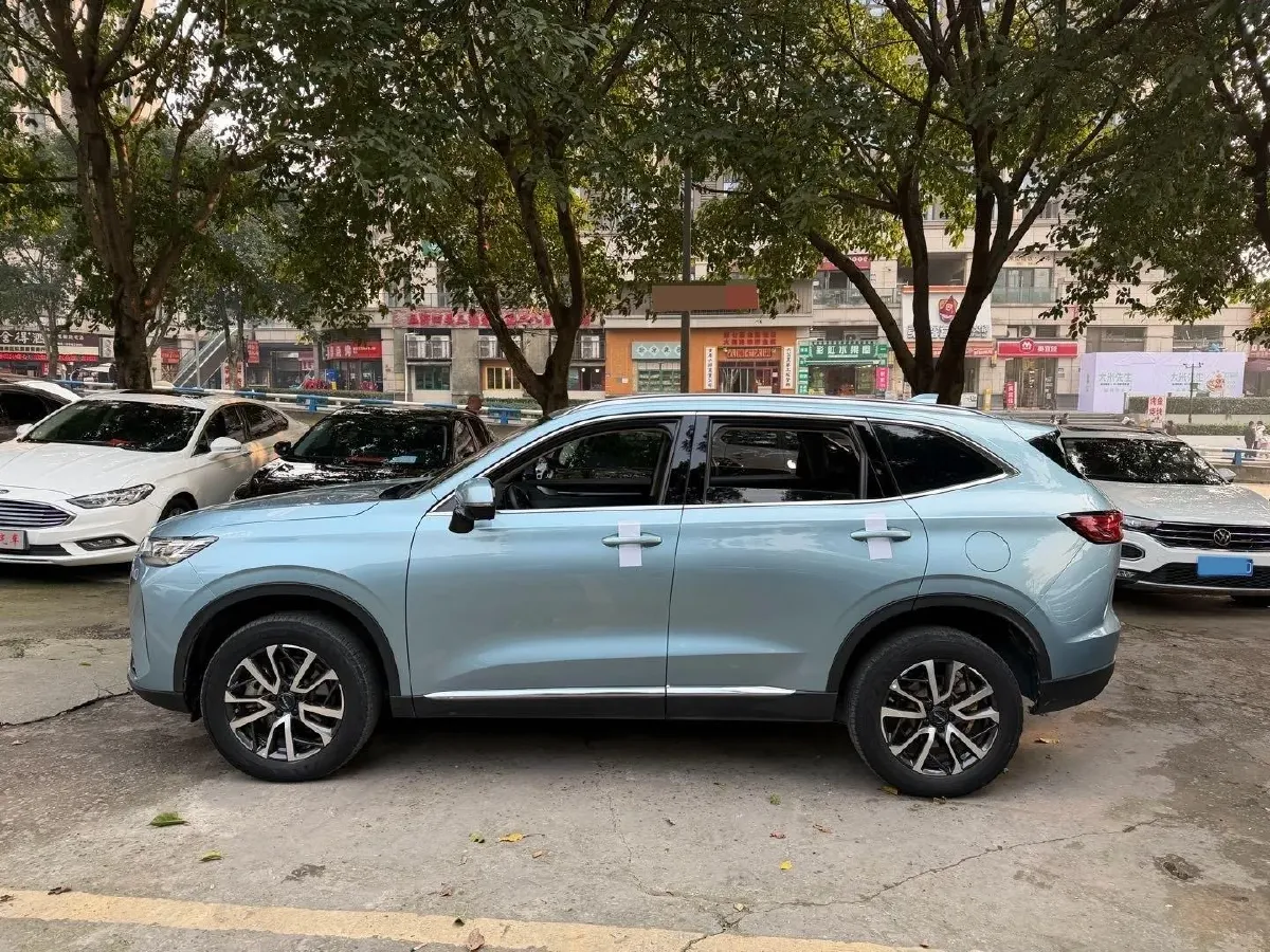 2022 Haval H6 1.5T 154HP L4 2DHT Hybrid 1.7KWH,autocango,china used car exporter,china ev exporter,chinese used car exporter,chinese used ev exporter