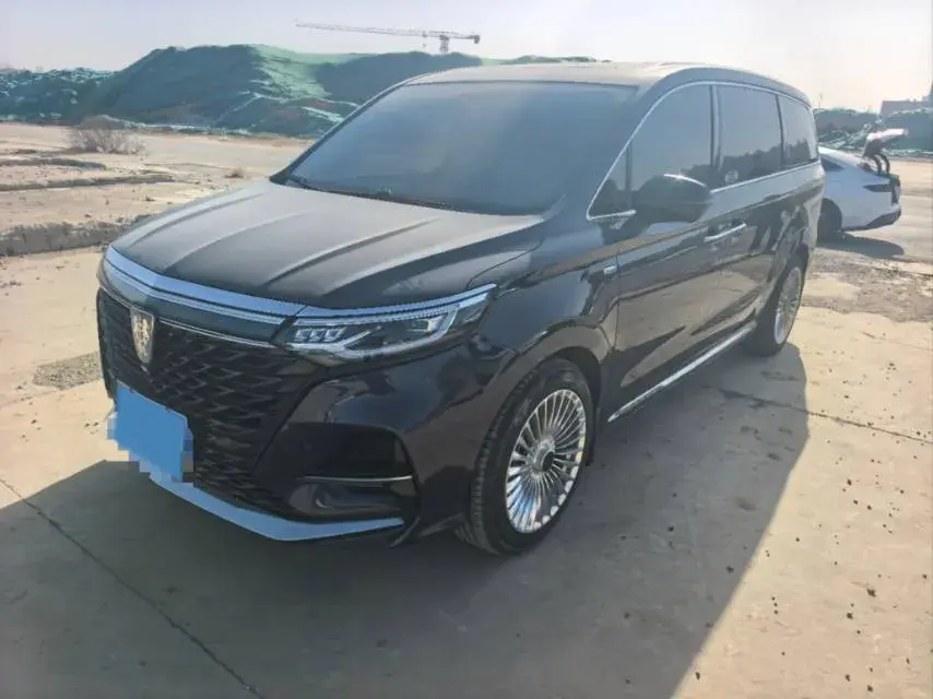 2021 Roewe iMAX8 2.0T 234HP L4 8AT