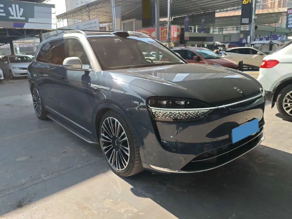 2024 AITO AITO M9 1.5T 152HP L4 REEV 42KWH,autocango,china used car exporter,china ev exporter,chinese used car exporter,chinese used ev exporter