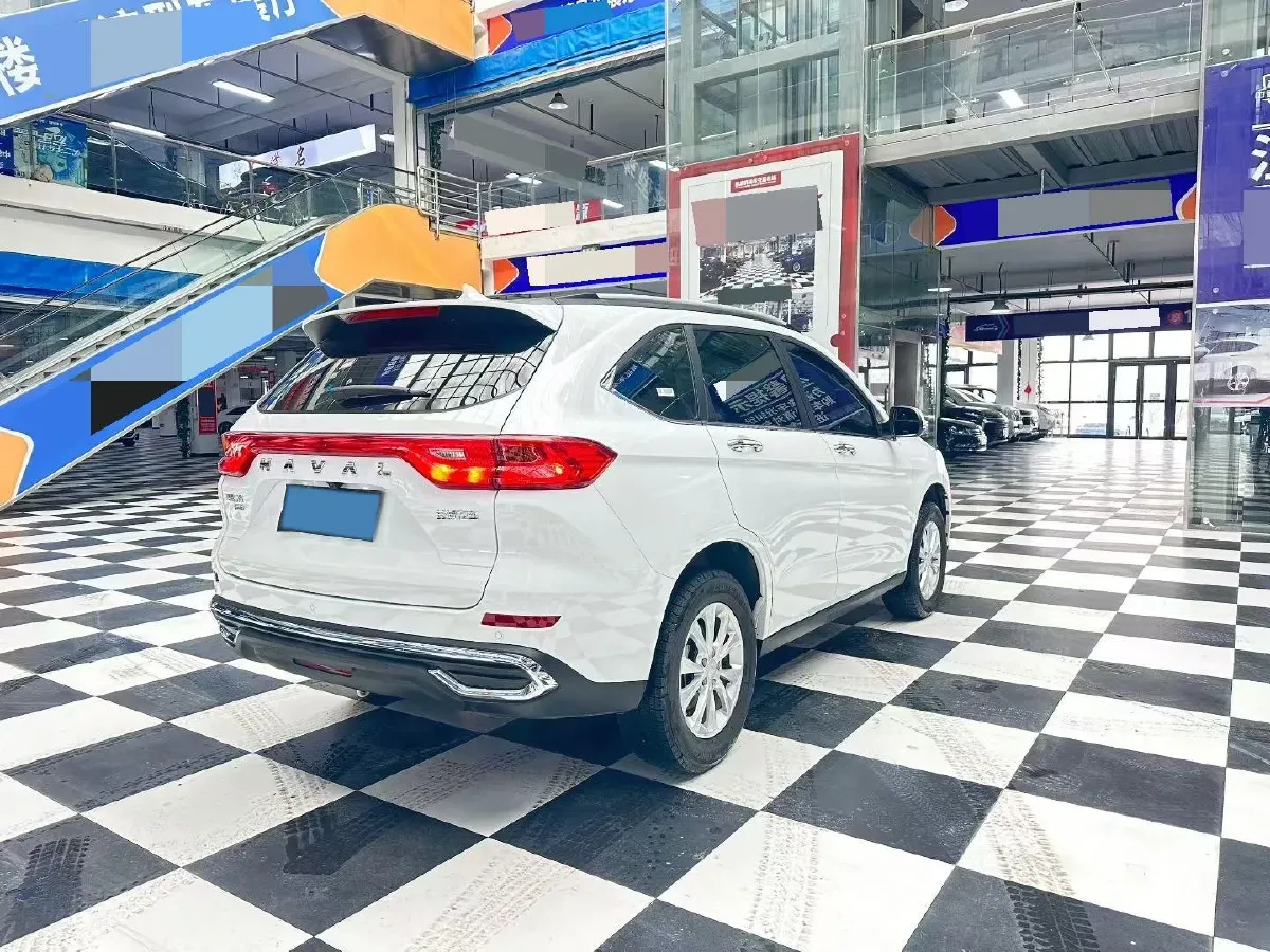 2023 Haval M6 1.5T 150HP L4 6MT,autocango,china used car exporter,china ev exporter,chinese used car exporter,chinese used ev exporter