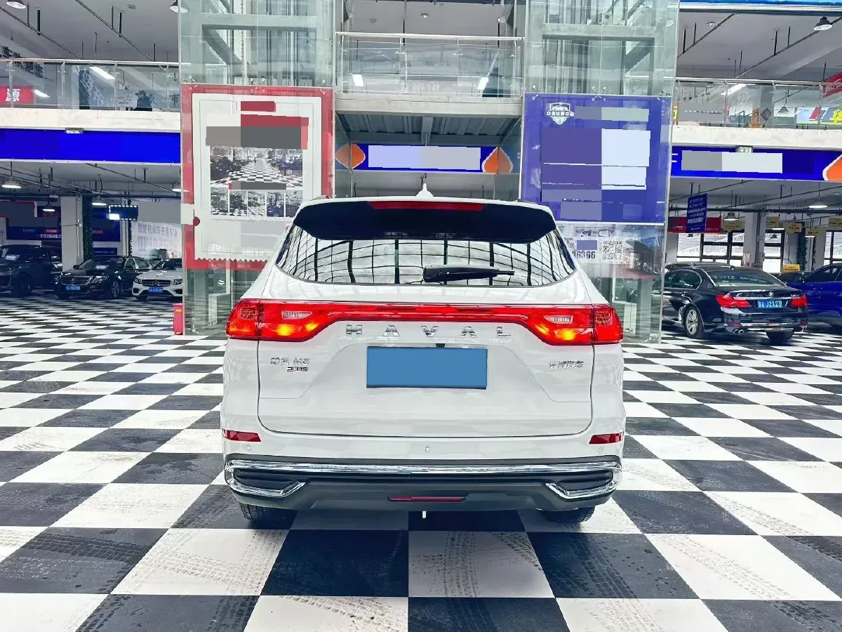 2023 Haval M6 1.5T 150HP L4 6MT,autocango,china used car exporter,china ev exporter,chinese used car exporter,chinese used ev exporter