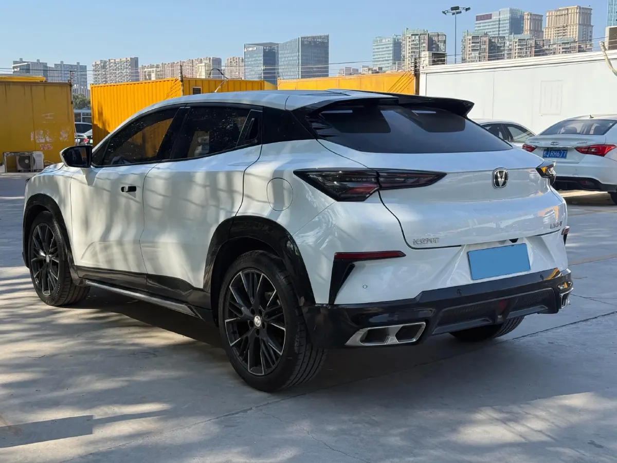 2023 ChangAn UNI-T 1.5T 188HP L4 7DCT,autocango,china used car exporter,china ev exporter,chinese used car exporter,chinese used ev exporter