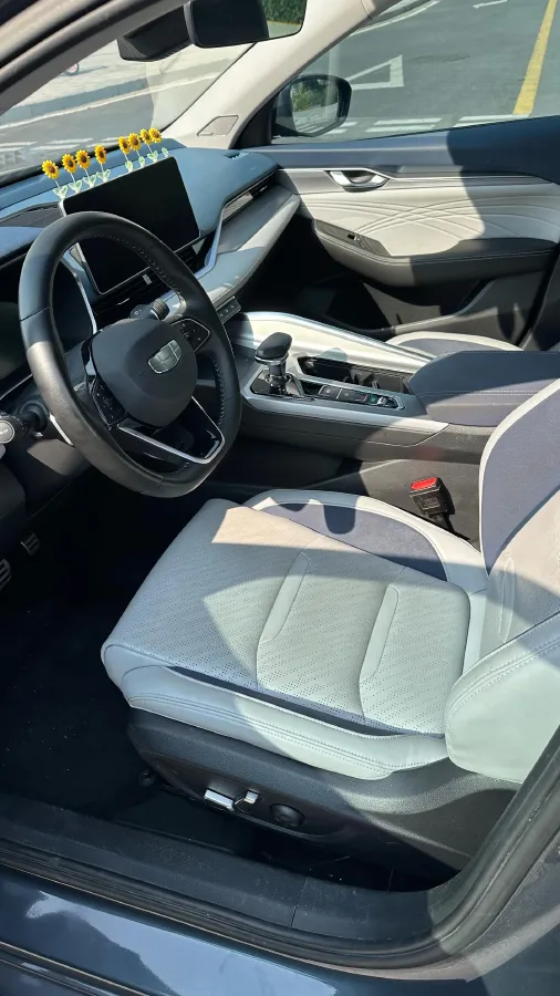 2021 Geely Preface 2.0T 190HP L4 7DCT,autocango,china used car exporter,china ev exporter,chinese used car exporter,chinese used ev exporter