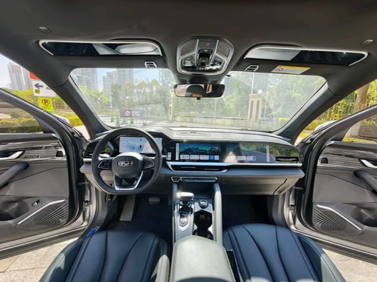 2024 Geely Monjaro 2.0T 218HP L4 7DCT,autocango,china used car exporter,china ev exporter,chinese used car exporter,chinese used ev exporter