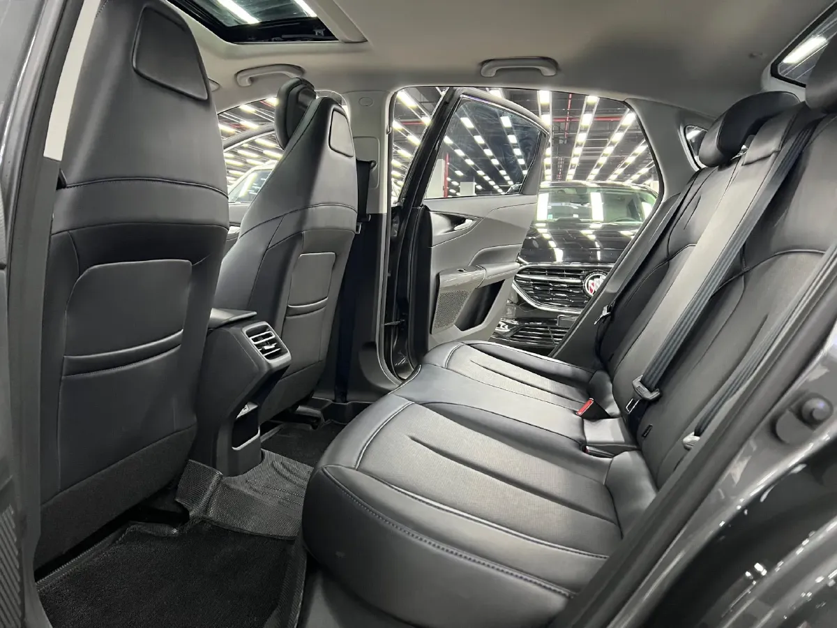 2023 ChangAn Lamore 1.5T 170HP L4 7DCT,autocango,china used car exporter,china ev exporter,chinese used car exporter,chinese used ev exporter