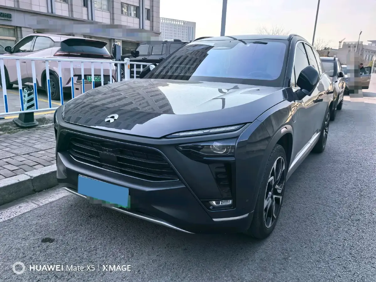 2022 NIO ES8 BEV 75KWH