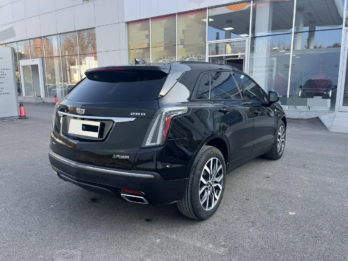 2022 Cadillac XT5 2.0T 237HP L4 9AT,autocango,china used car exporter,china ev exporter,chinese used car exporter,chinese used ev exporter