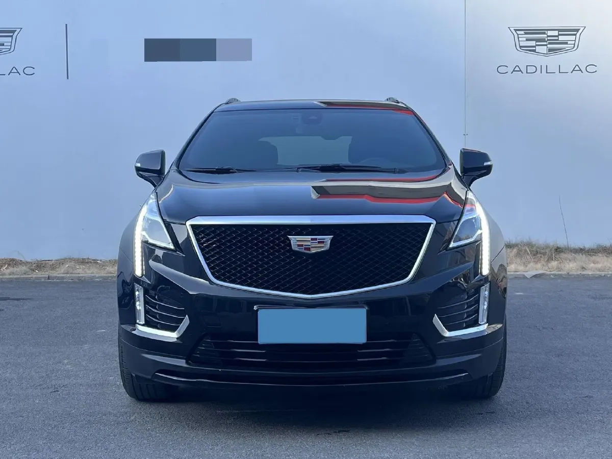 2022 Cadillac XT5 2.0T 237HP L4 9AT,autocango,china used car exporter,china ev exporter,chinese used car exporter,chinese used ev exporter