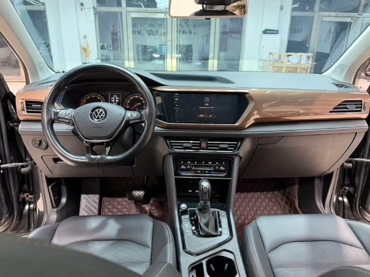 2021 Volkswagen Tharu 1.4T 150HP L4 7DCT,autocango,china used car exporter,china ev exporter,chinese used car exporter,chinese used ev exporter