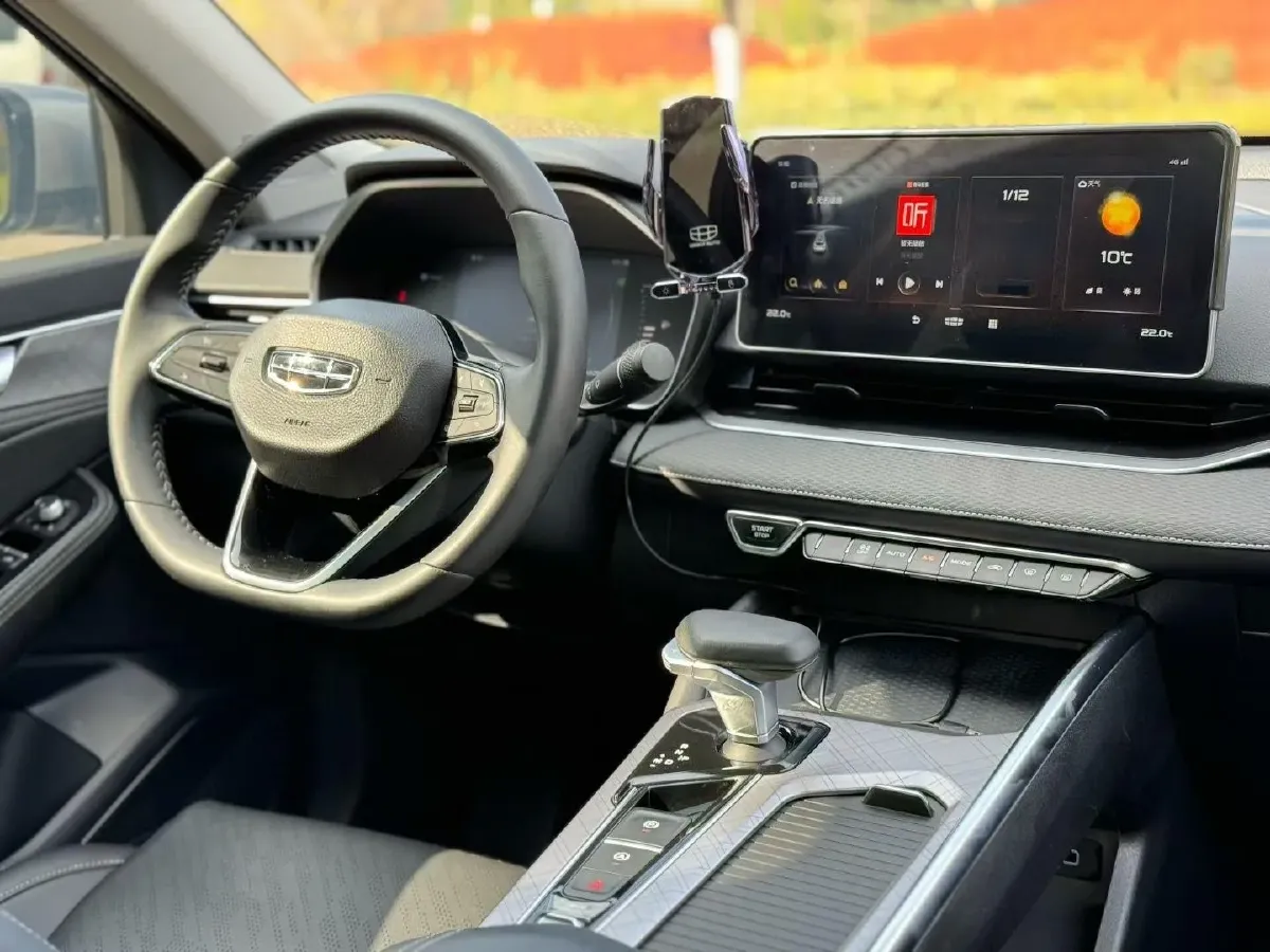 2021 Geely Preface 2.0T 190HP L4 7DCT,autocango,china used car exporter,china ev exporter,chinese used car exporter,chinese used ev exporter