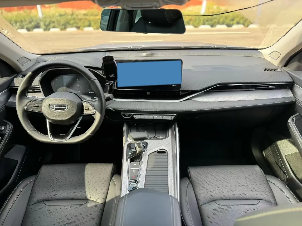 2021 Geely Preface 2.0T 190HP L4 7DCT,autocango,china used car exporter,china ev exporter,chinese used car exporter,chinese used ev exporter