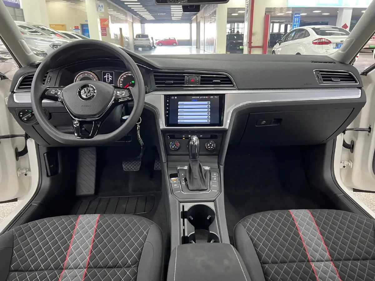 2019 Volkswagen Lamando 1.4T 131HP L4 7DCT,autocango,china used car exporter,china ev exporter,chinese used car exporter,chinese used ev exporter