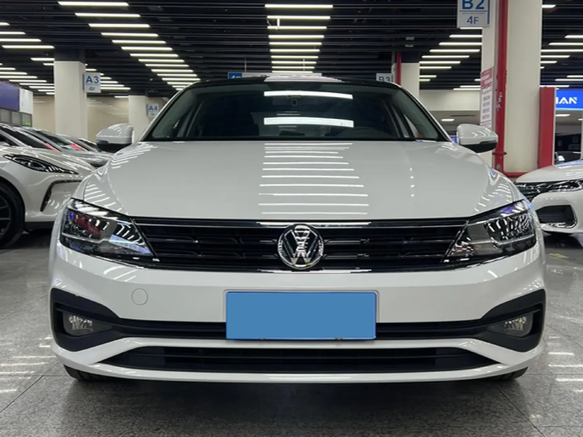 2019 Volkswagen Lamando 1.4T 131HP L4 7DCT,autocango,china used car exporter,china ev exporter,chinese used car exporter,chinese used ev exporter